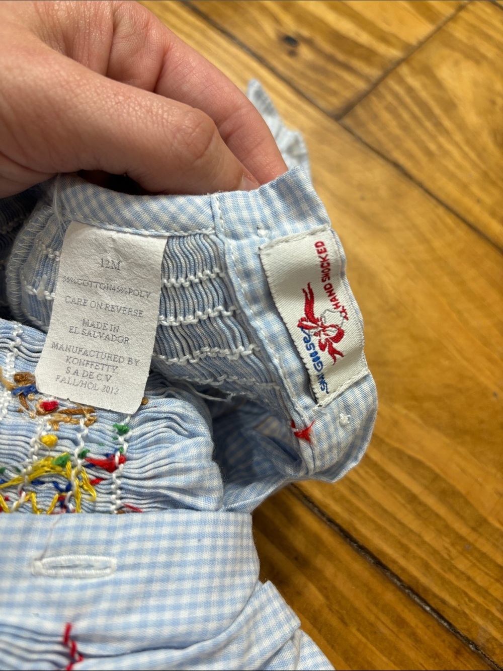 Silly Goose Hand Smocked Size 12 Months Dress Dogs Decorating a Christmas Tree - Picture 3 of 4